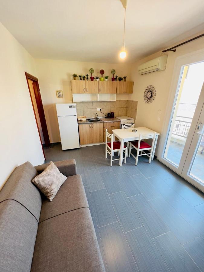 Geka's apartment Skala Rachoni  Bagian luar foto